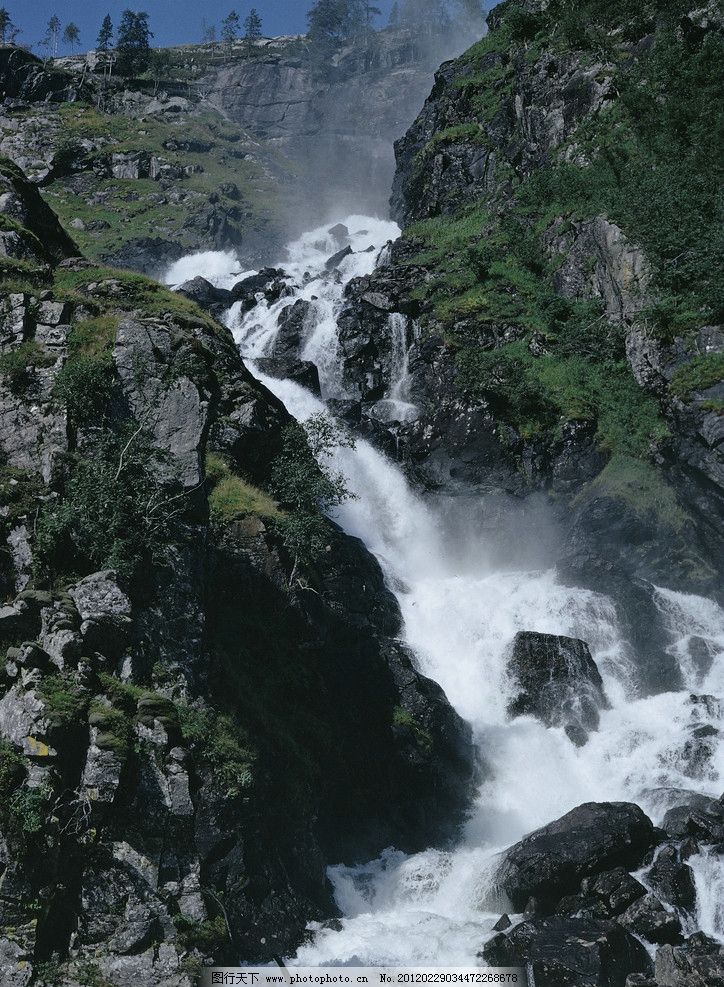 高山流水 气势山水 瀑布 险峻山峰 山水风景 自然景观 摄影 300dpi jp