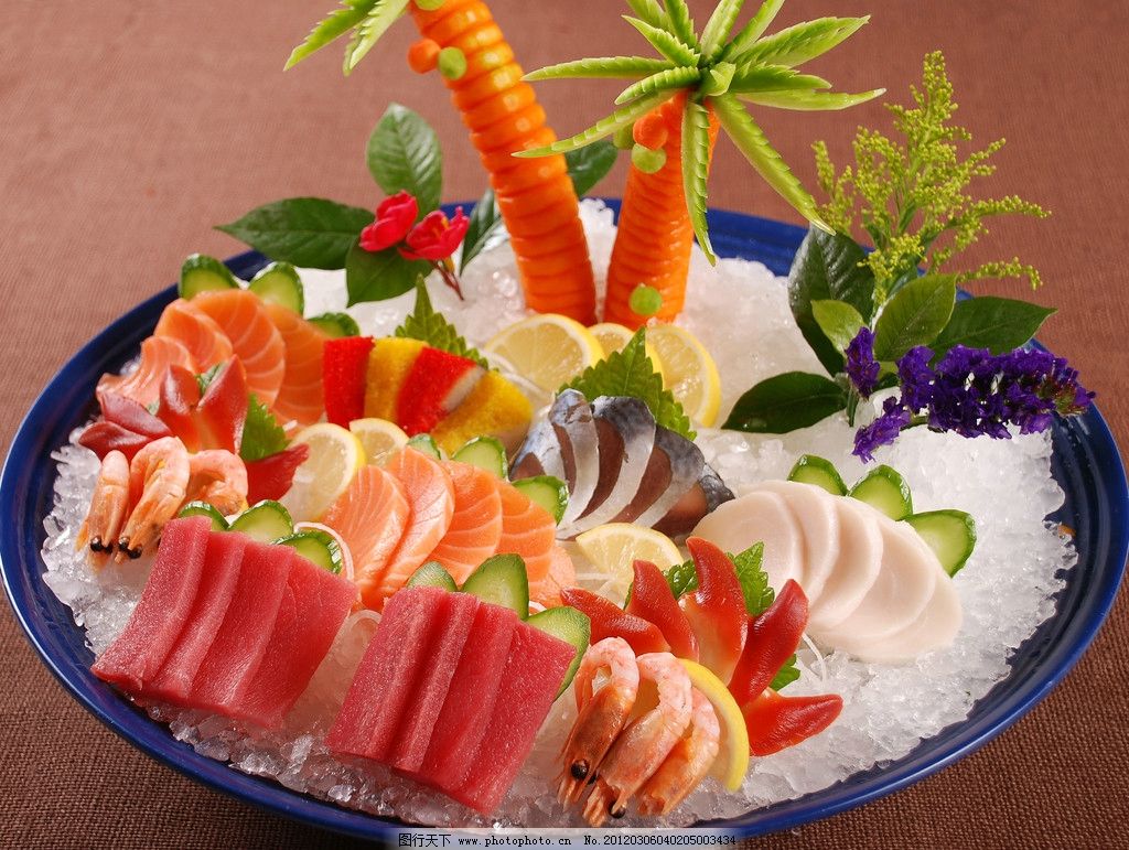 日式料理生鱼片图片