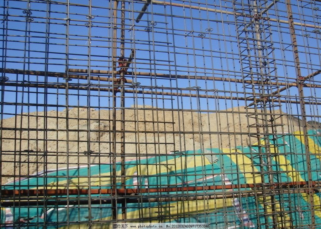 建筑工地 建筑工地施 土木工程 建楼 盖房子 建筑 工人 钢筋 脚手架